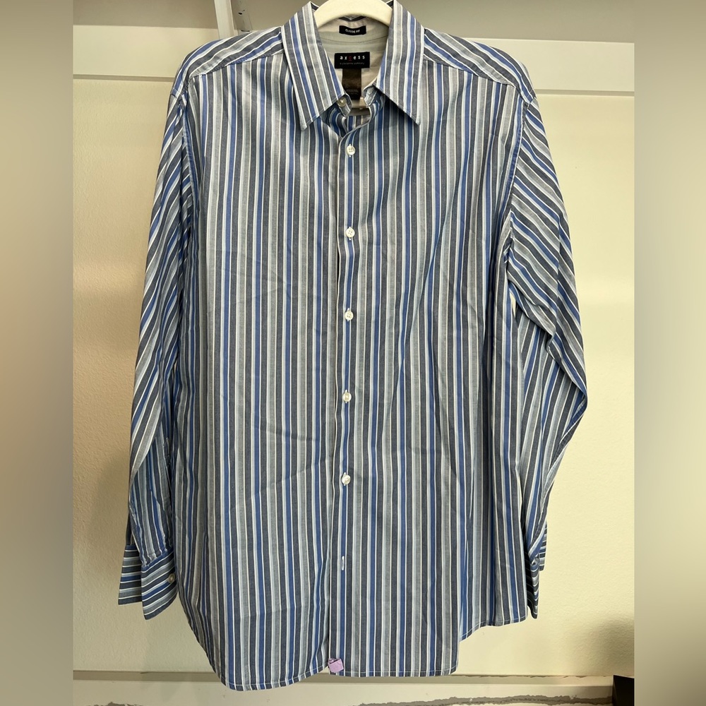 Axcess Liz Clairborne men’s striped button-down dress shirt blue stripes size L‎